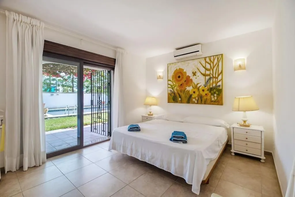 Andalusian Villa By The Beach! Estepona